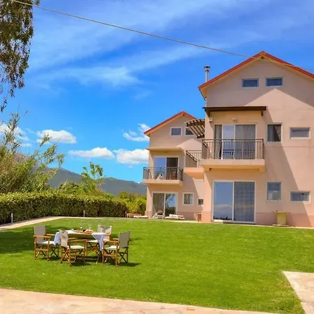 Villas Del Mare In Fron Of The Sea. *